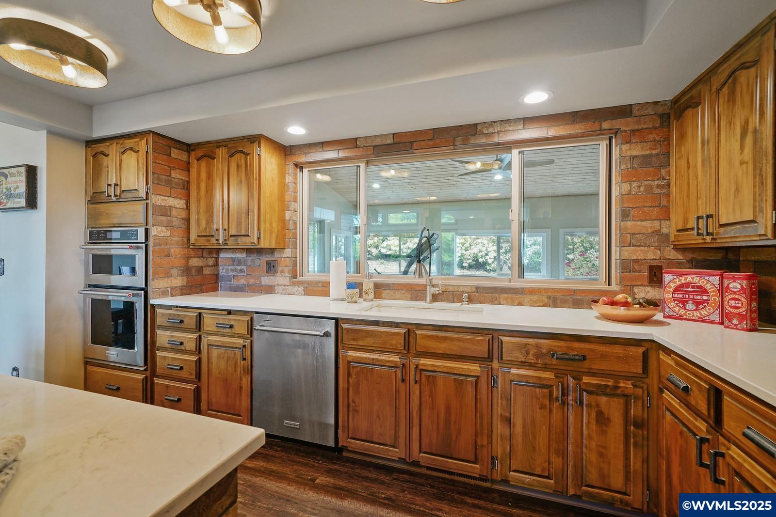 Salem, Oregon, 97302, United States, 3 Bedrooms Bedrooms, ,4 BathroomsBathrooms,Residential,Active,1989789