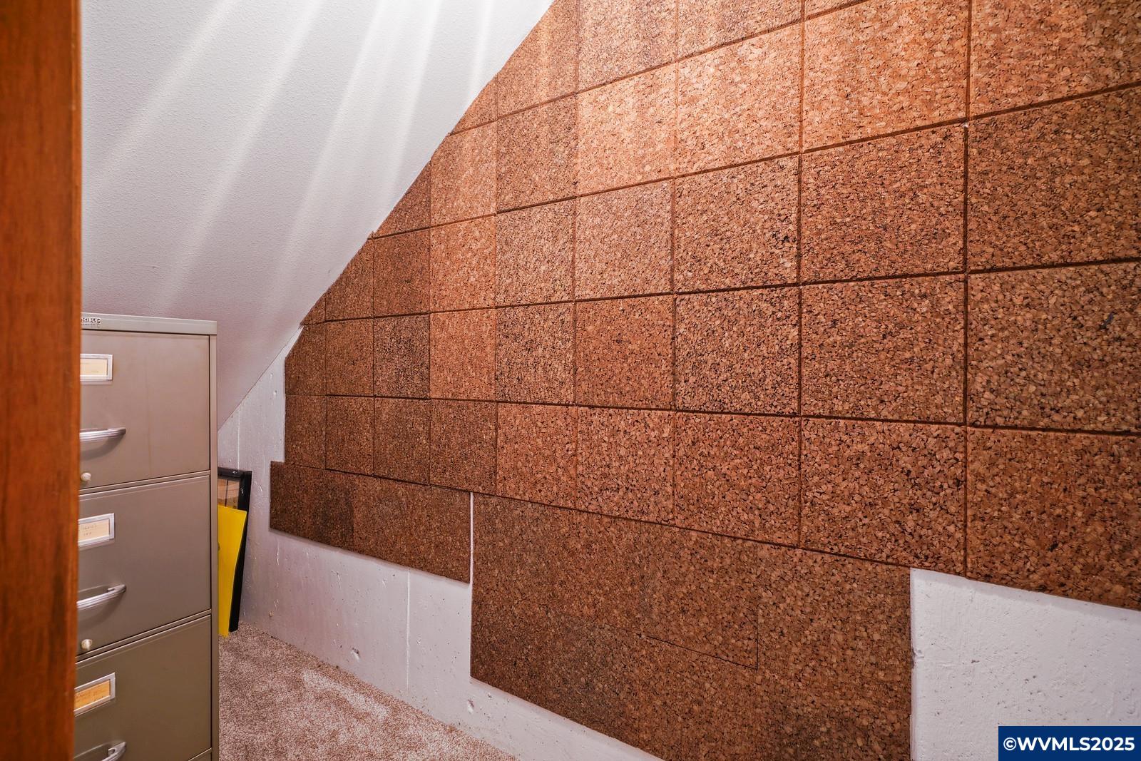 Salem, Oregon, 97302, United States, 3 Bedrooms Bedrooms, ,4 BathroomsBathrooms,Residential,Active,1989789