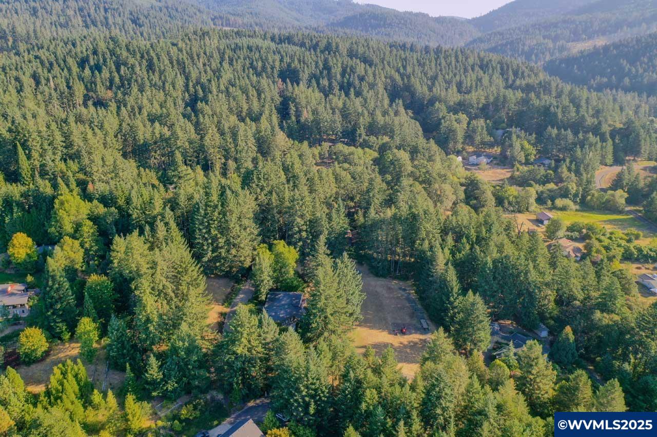 Corvallis, Oregon, 97330, United States, 4 Bedrooms Bedrooms, ,3 BathroomsBathrooms,Residential,Active,1914848