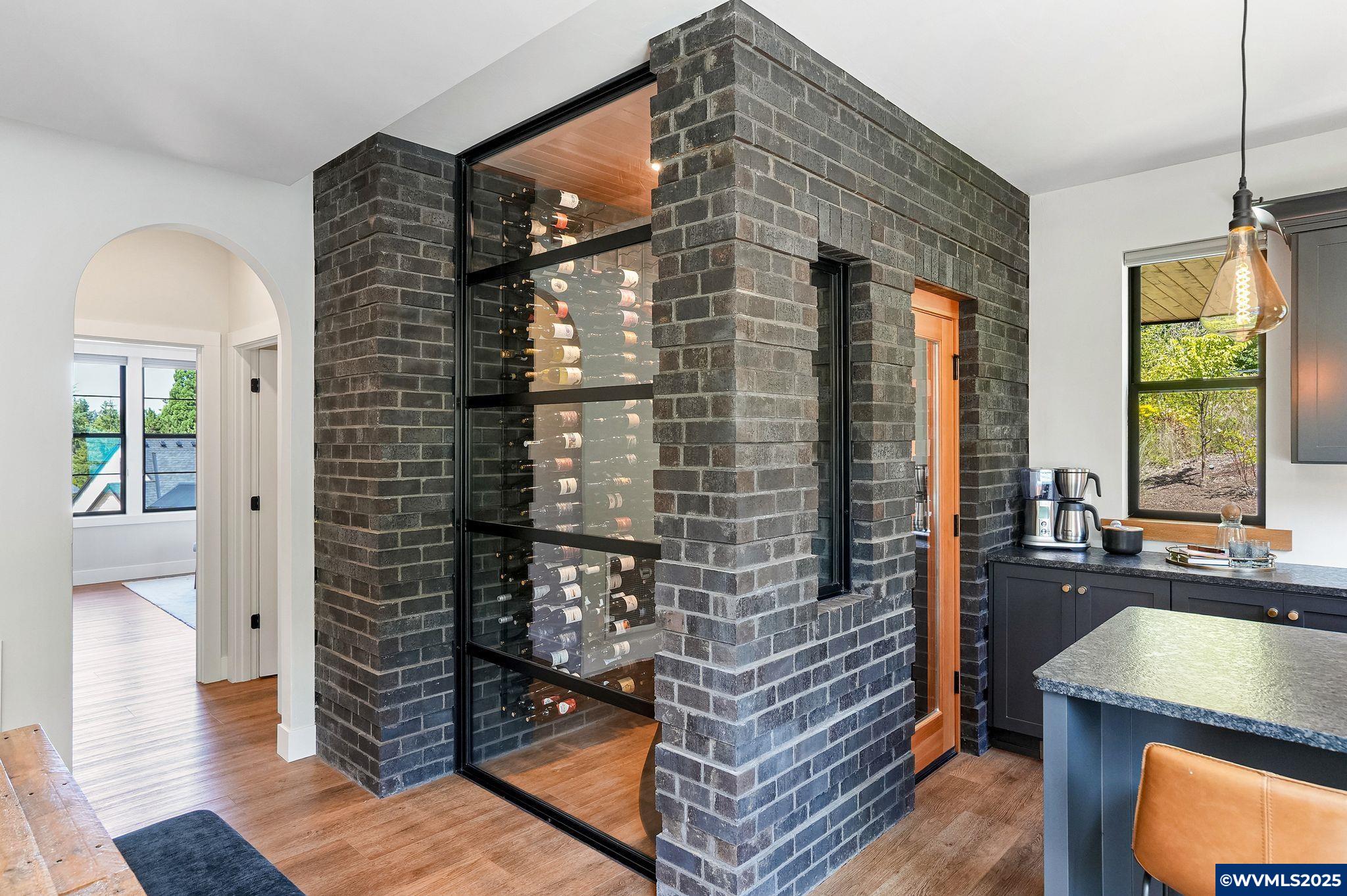 Salem, Oregon, 97302, United States, 5 Bedrooms Bedrooms, ,4 BathroomsBathrooms,Residential,Active,1888951