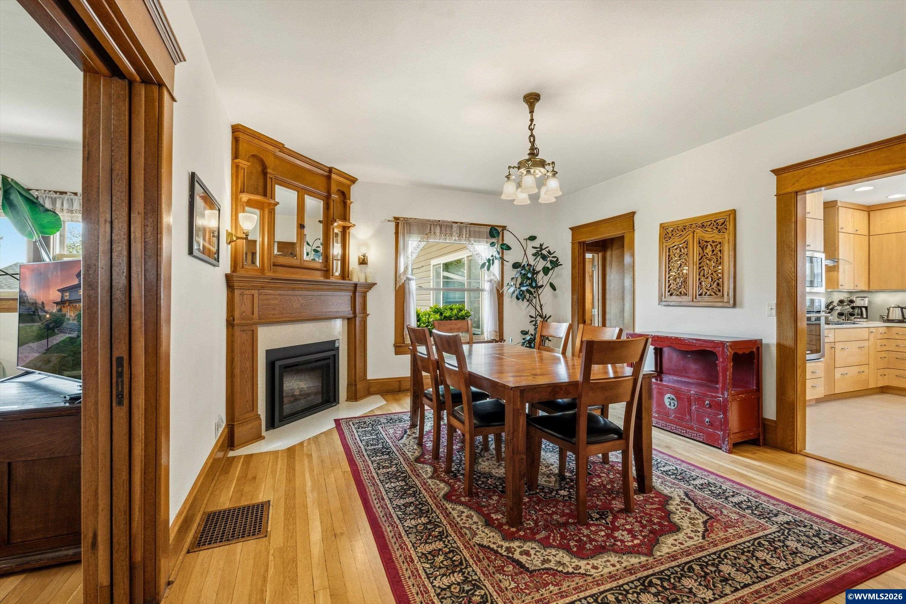 Corvallis, Oregon, 97330, United States, 6 Bedrooms Bedrooms, ,5 BathroomsBathrooms,Residential,Active,2032418