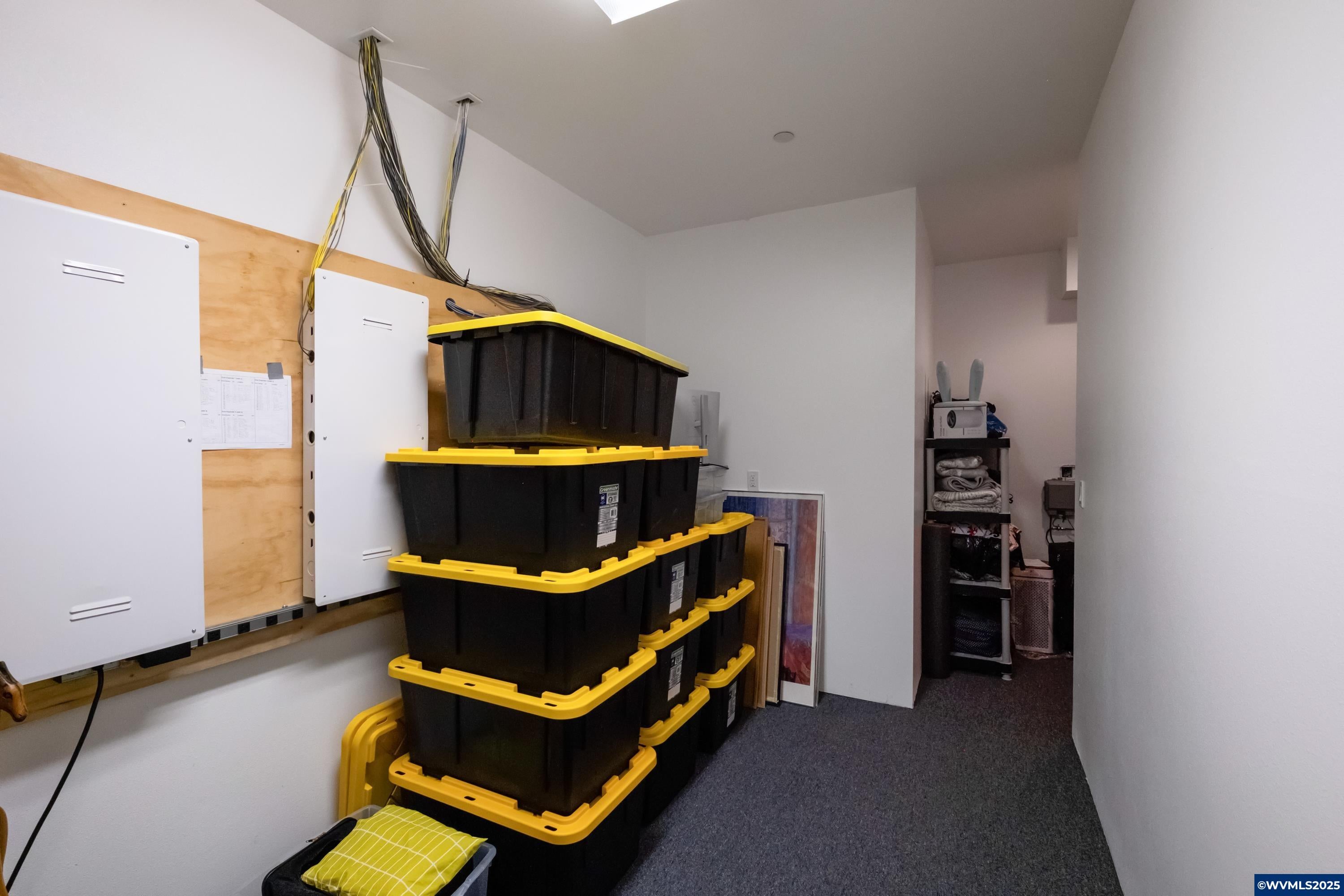 Corvallis, Oregon, 97330, United States, 4 Bedrooms Bedrooms, ,3 BathroomsBathrooms,Residential,Active,1922271