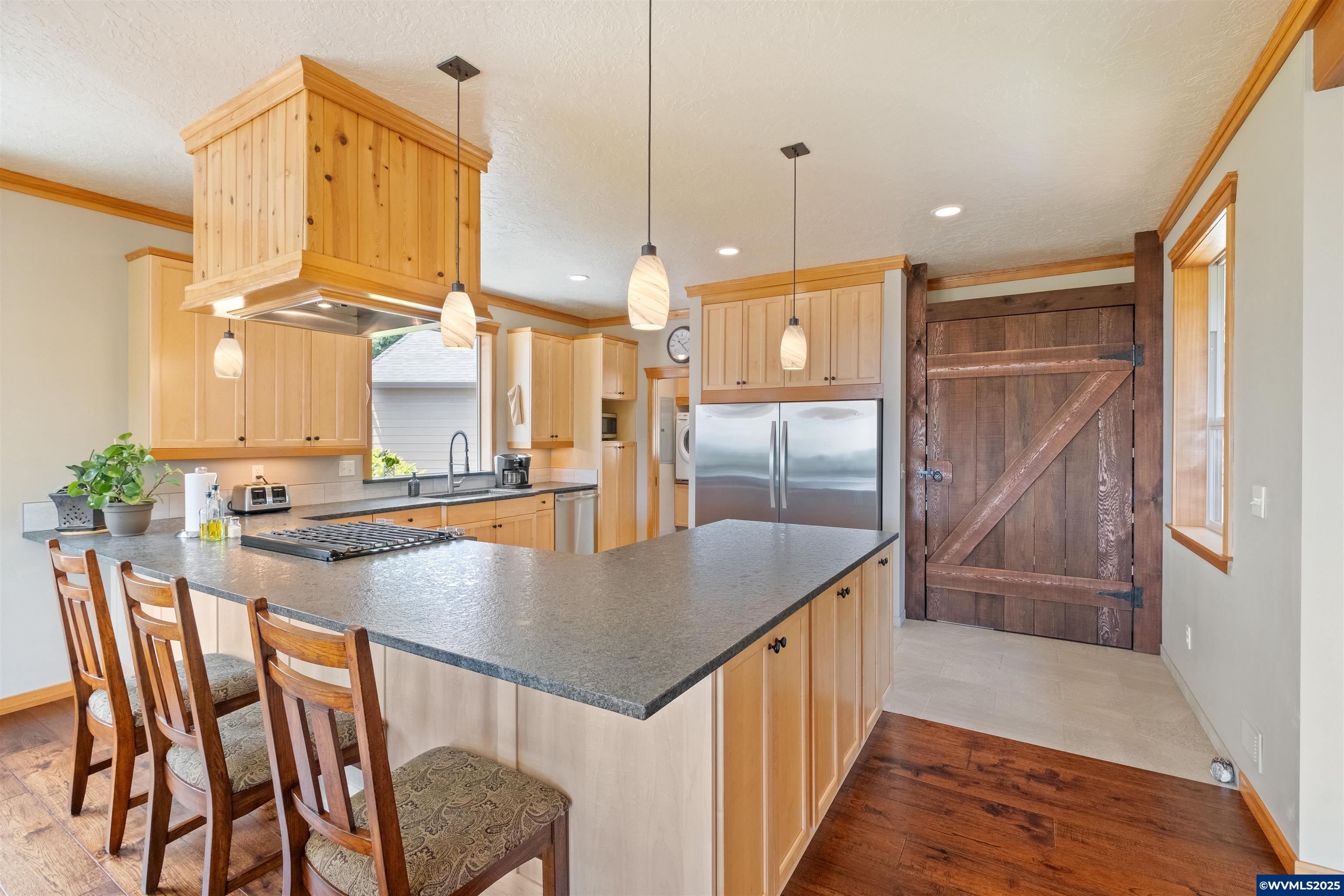 Brownsville, Oregon, 97327, United States, ,4 BathroomsBathrooms,Residential,Active,1859350