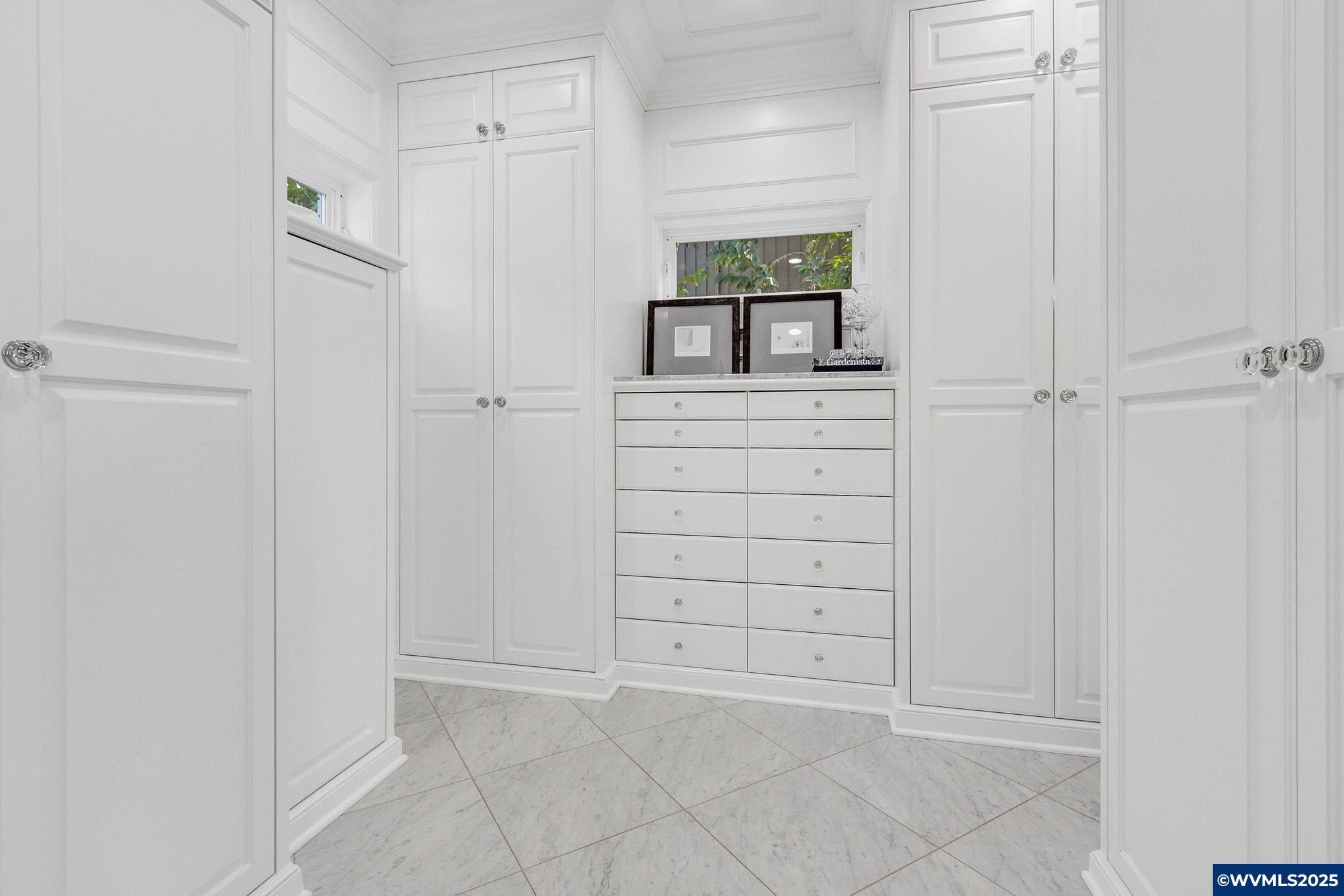 Salem, Oregon, 97302, United States, ,6 BathroomsBathrooms,Residential,Active,1770054