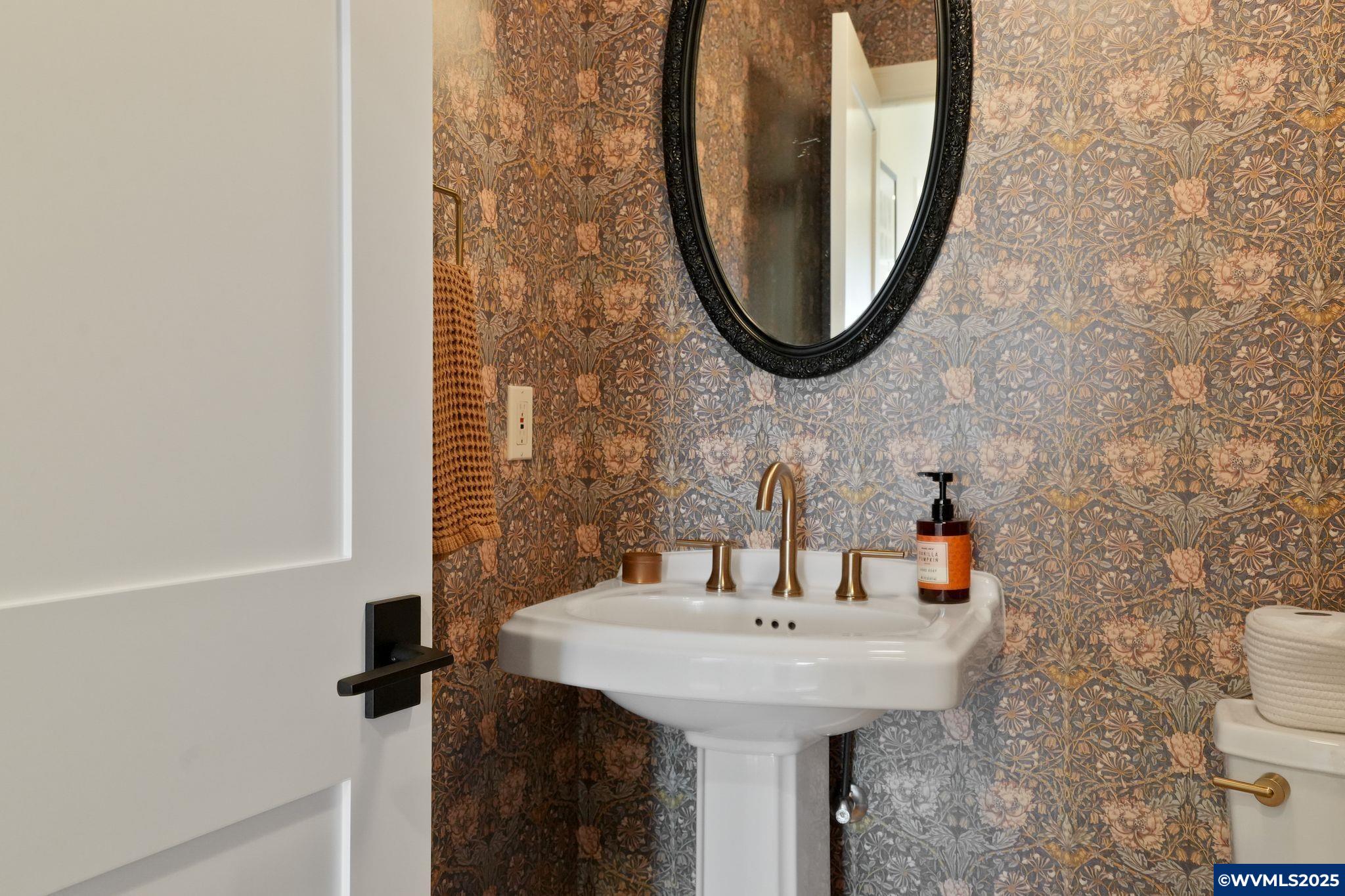 Salem, Oregon, 97302, United States, 5 Bedrooms Bedrooms, ,4 BathroomsBathrooms,Residential,Active,1992265