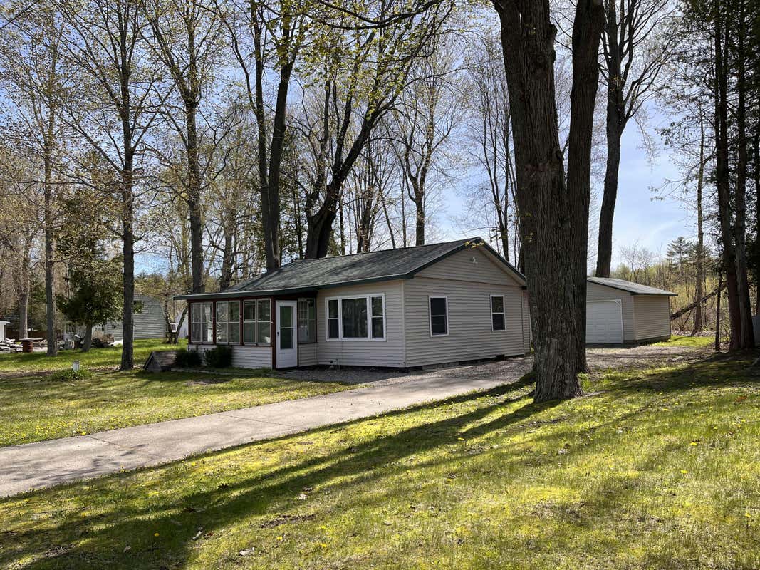 3919 COUNTY ROAD 489, ONAWAY, MI 49765, photo 1 of 18