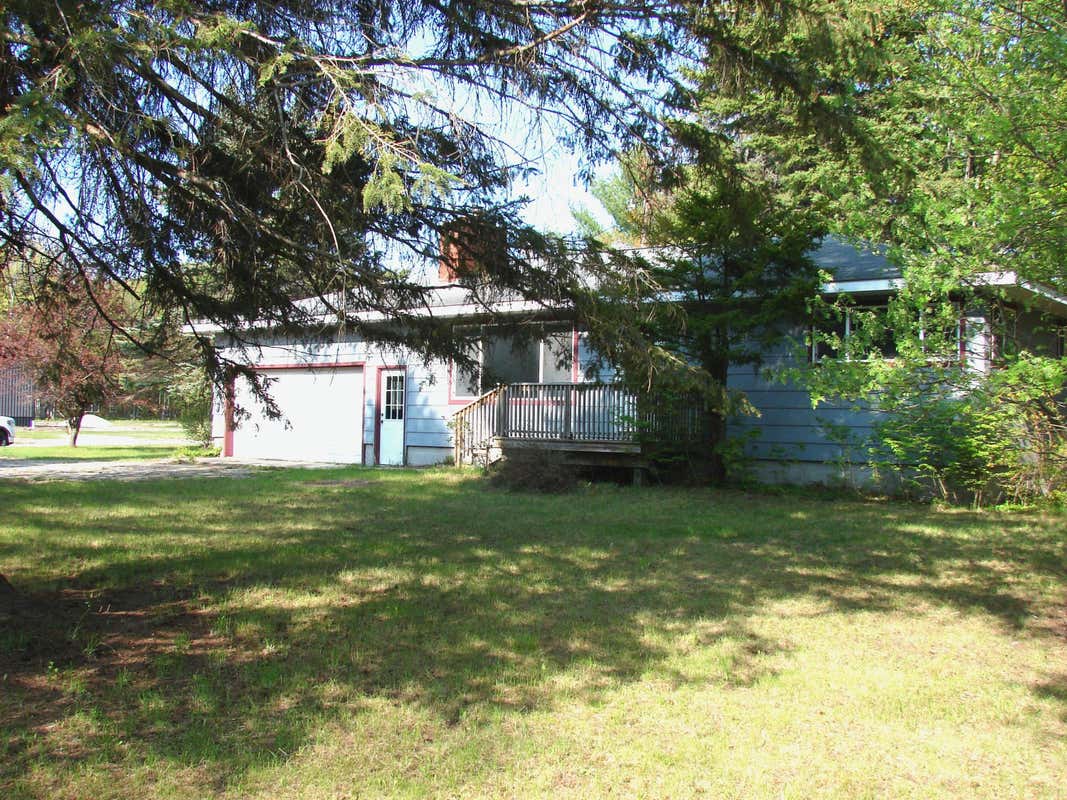 7392 N M 33 HWY, CHEBOYGAN, MI 49721, photo 1 of 37