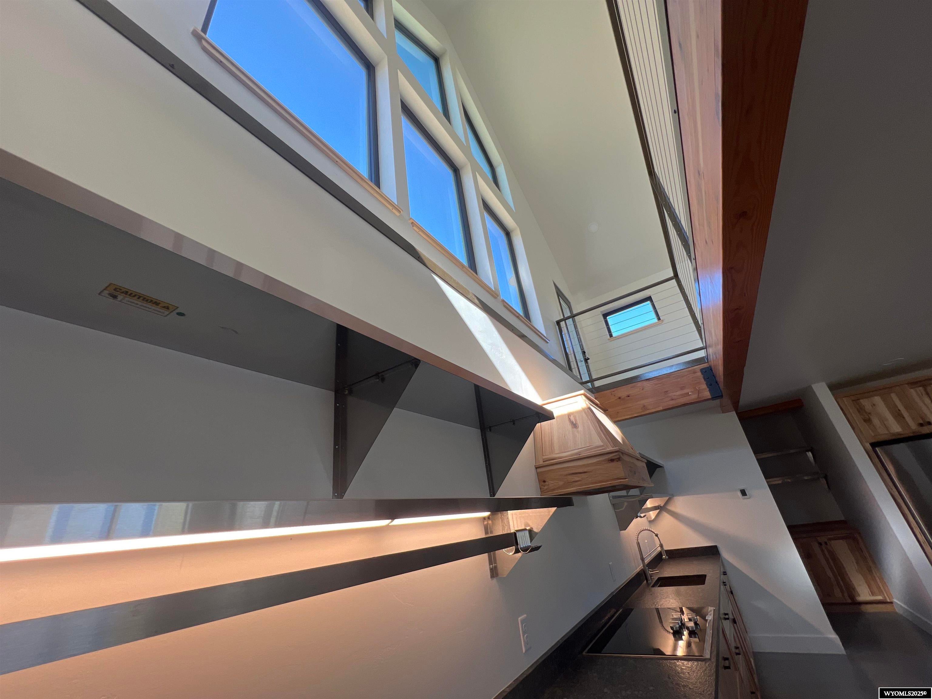 Lander, Wyoming, 82520, United States, 5 Bedrooms Bedrooms, ,3 BathroomsBathrooms,Residential,Active,1871269