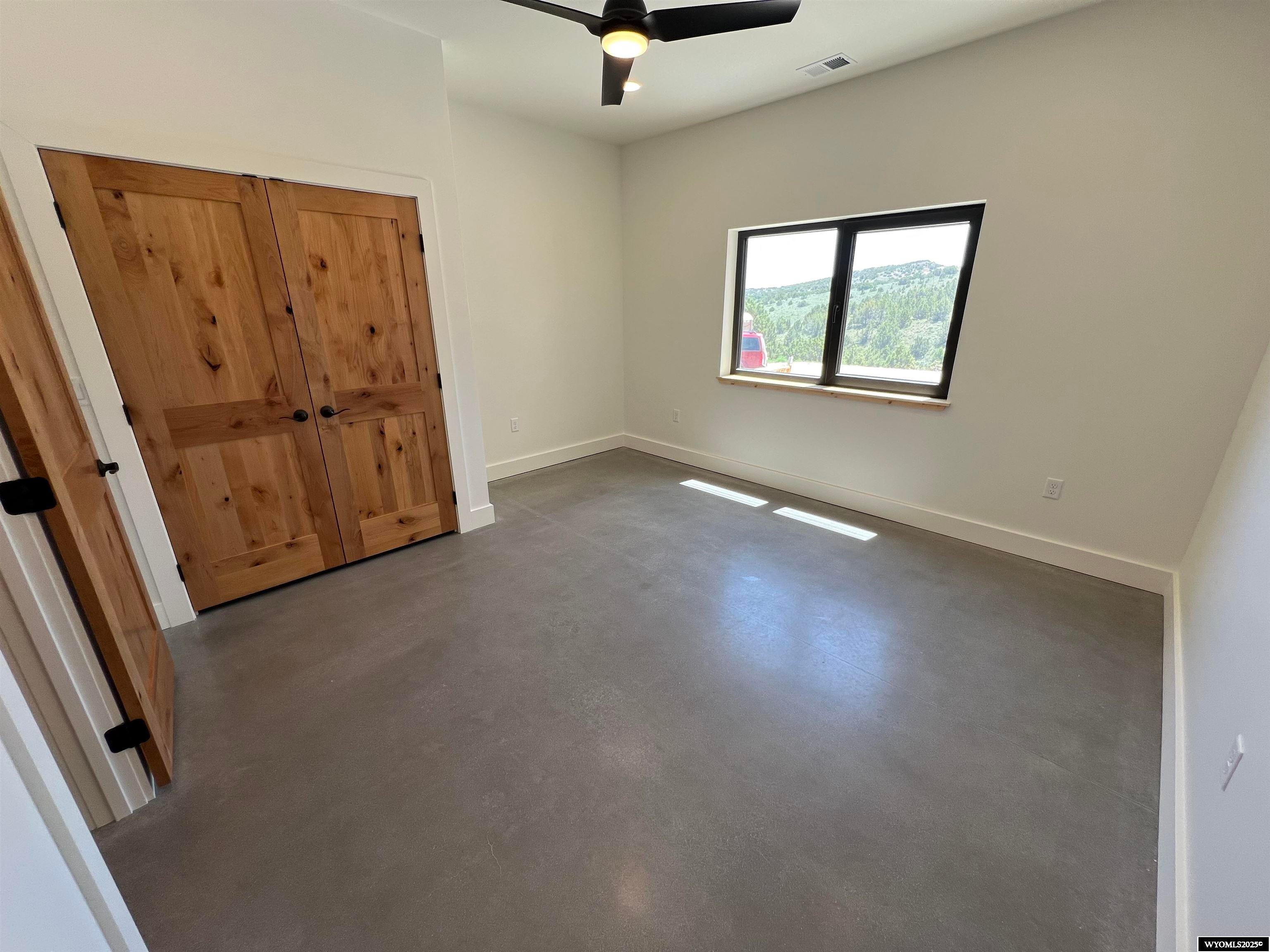 Lander, Wyoming, 82520, United States, 5 Bedrooms Bedrooms, ,3 BathroomsBathrooms,Residential,Active,1871269