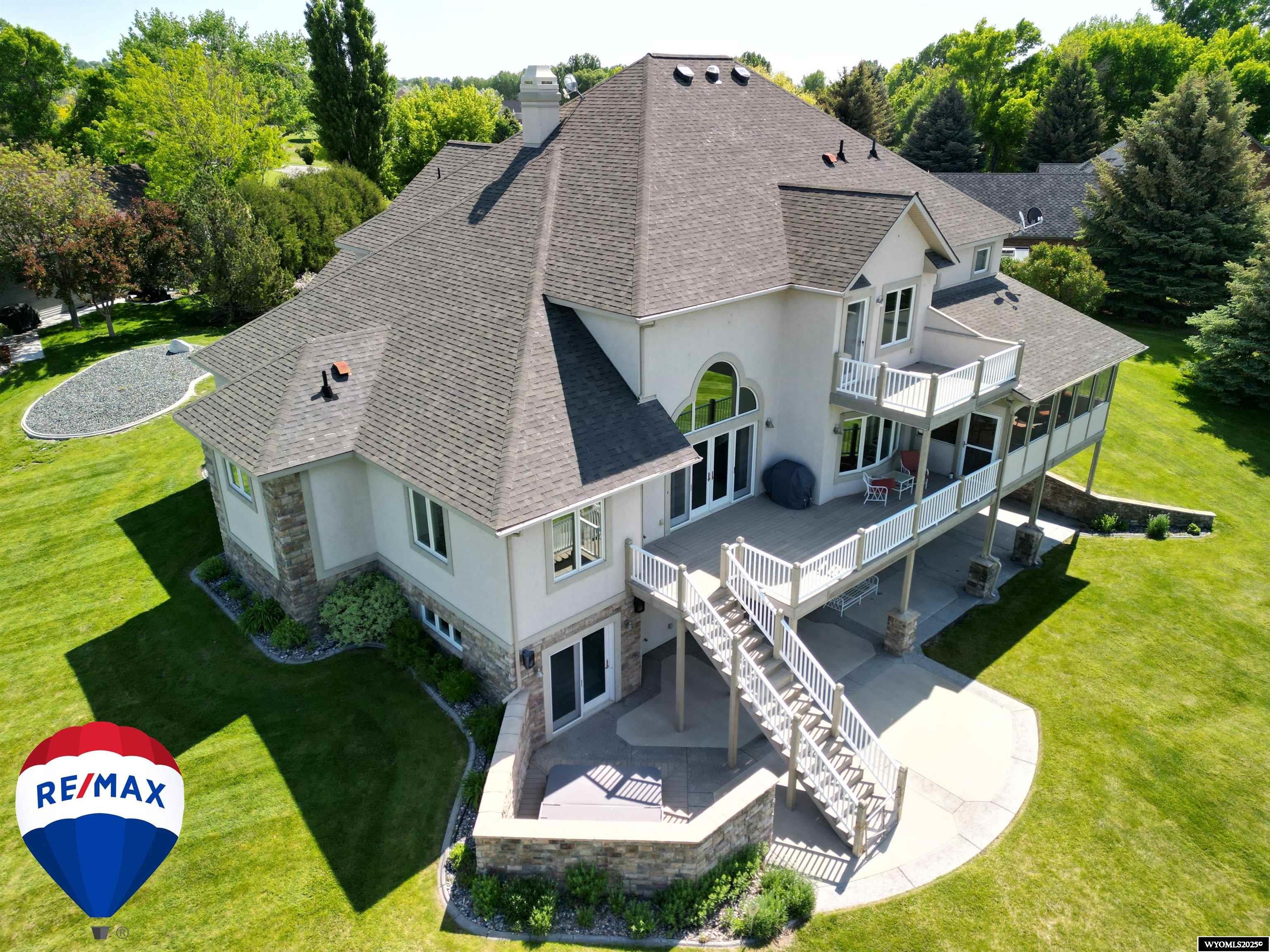 Riverton, Wyoming, 82501, United States, 5 Bedrooms Bedrooms, ,5 BathroomsBathrooms,Residential,Active,1859348