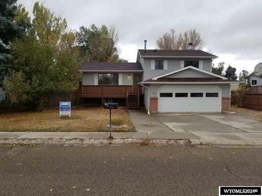 2216 SIERRA RD, ROCK SPRINGS, WY 82901 - Image 1