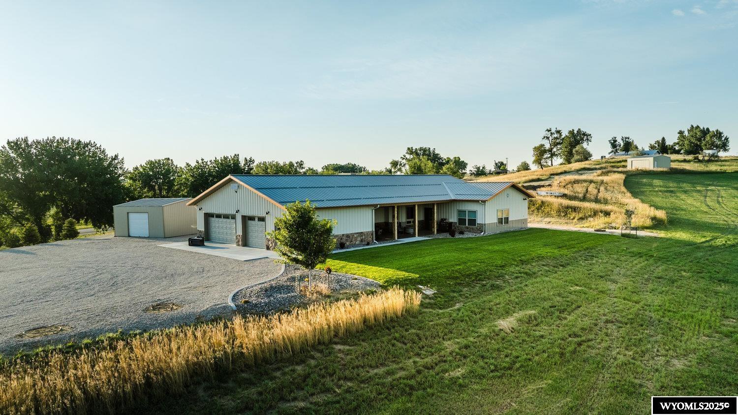 Buffalo, Wyoming, 82834, United States, ,2 BathroomsBathrooms,Residential,Active,1715420