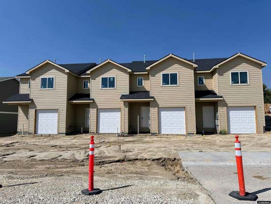 600 BADGER LN, MILLS, WY 82644 - Image 1