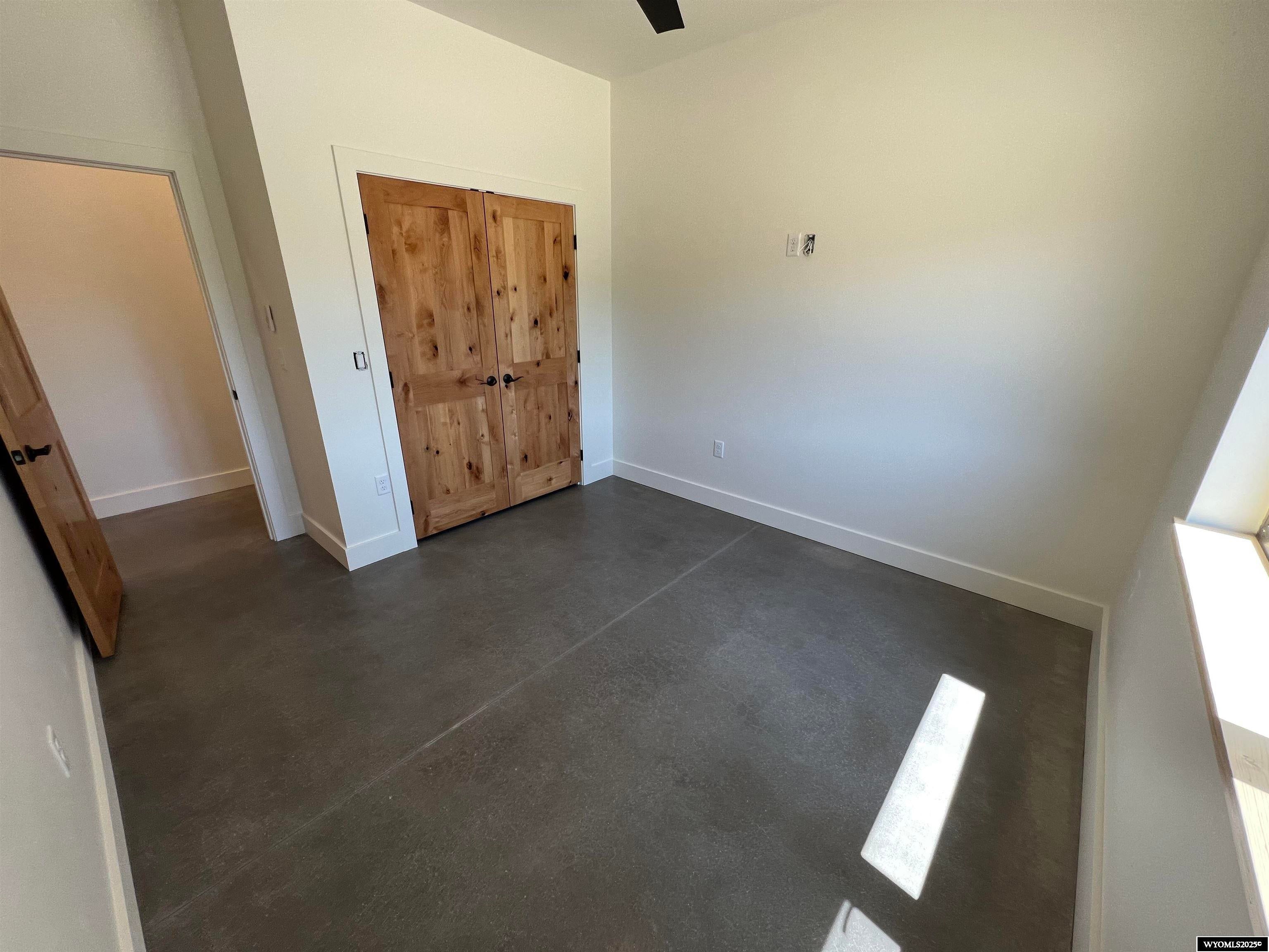 Lander, Wyoming, 82520, United States, 5 Bedrooms Bedrooms, ,3 BathroomsBathrooms,Residential,Active,1871269