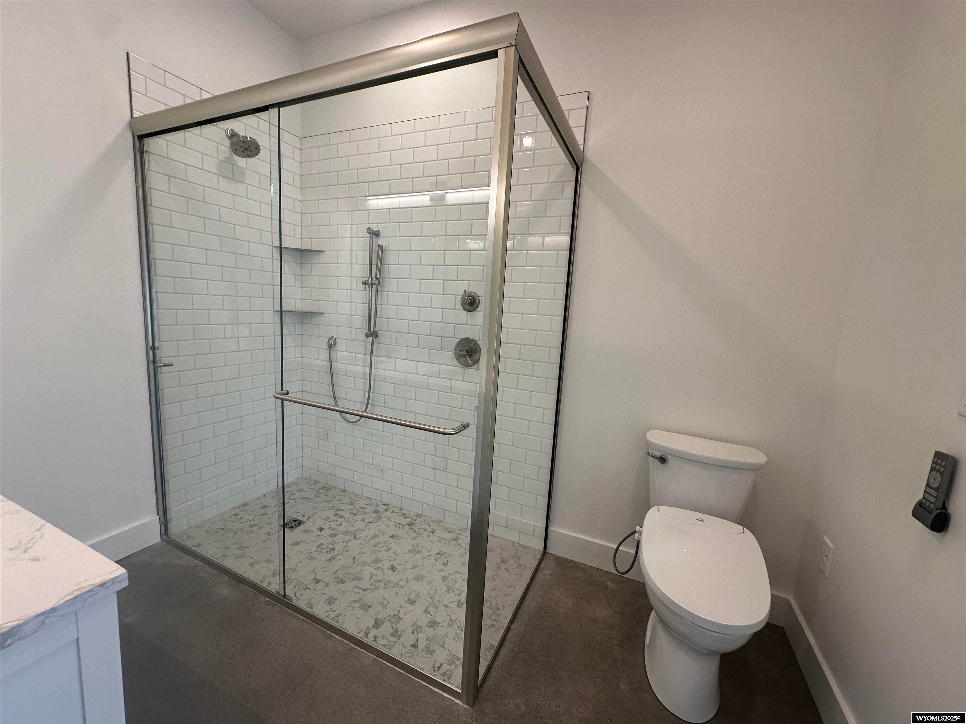 Lander, Wyoming, 82520, United States, 5 Bedrooms Bedrooms, ,3 BathroomsBathrooms,Residential,Active,1871269