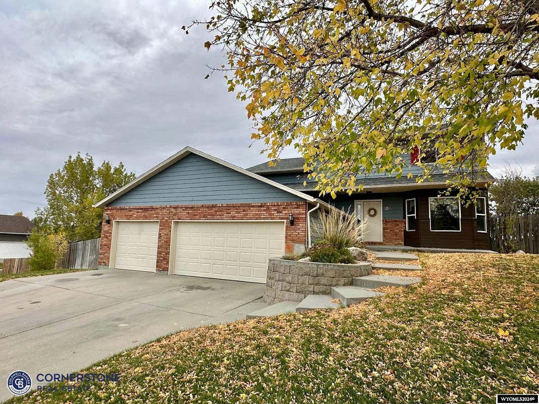 1311 HORNCHURCH AVE, CASPER, WY 82609, photo 1 of 29