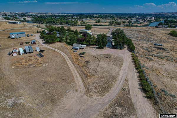 4227 BOLES RD, CASPER, WY 82604, photo 3 of 41