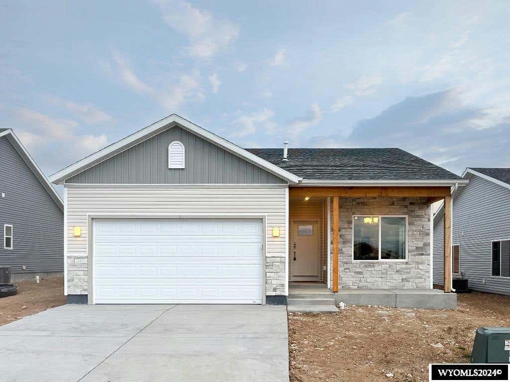 308 FEATHER WAY, EVANSTON, WY 82930, photo 1 of 9