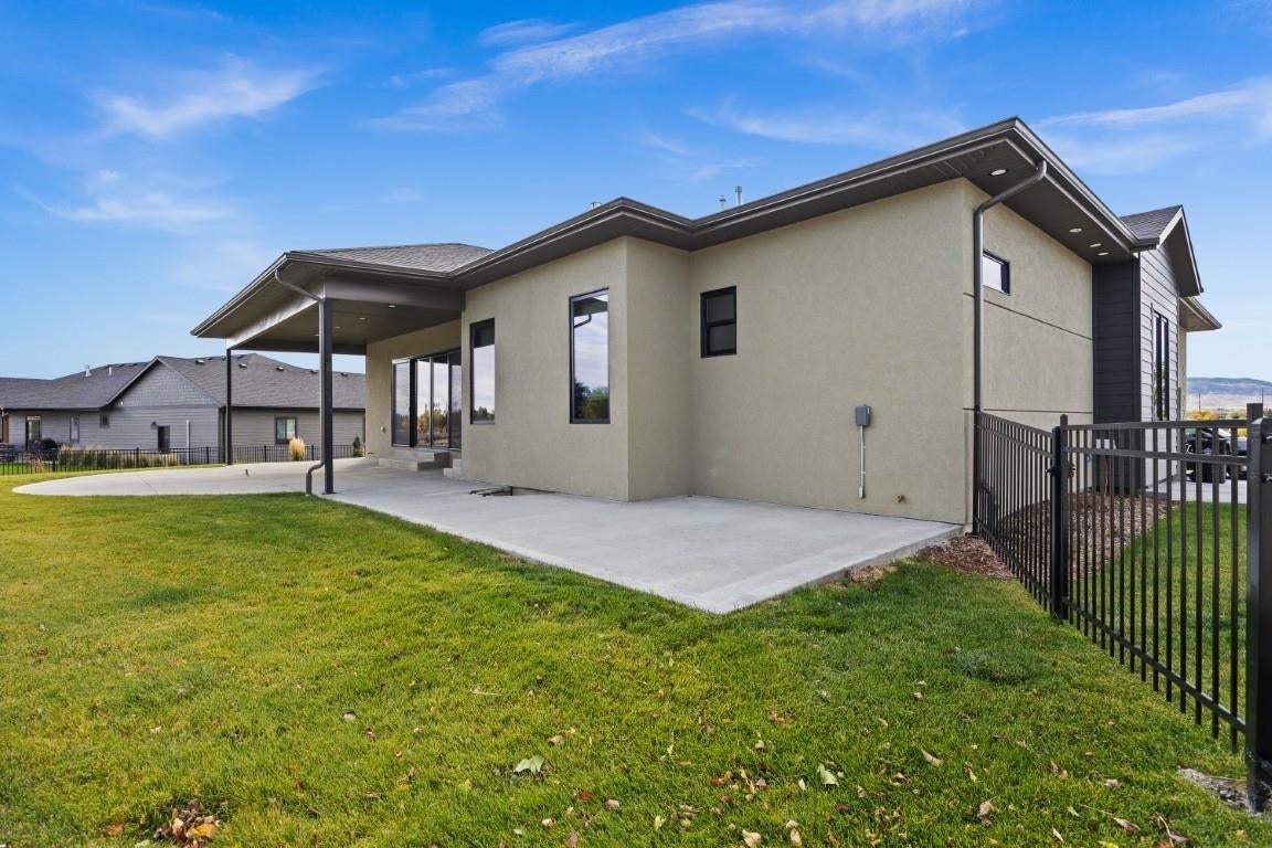 Casper, Wyoming, 82604, United States, 5 Bedrooms Bedrooms, ,4 BathroomsBathrooms,Residential,Active,2027065