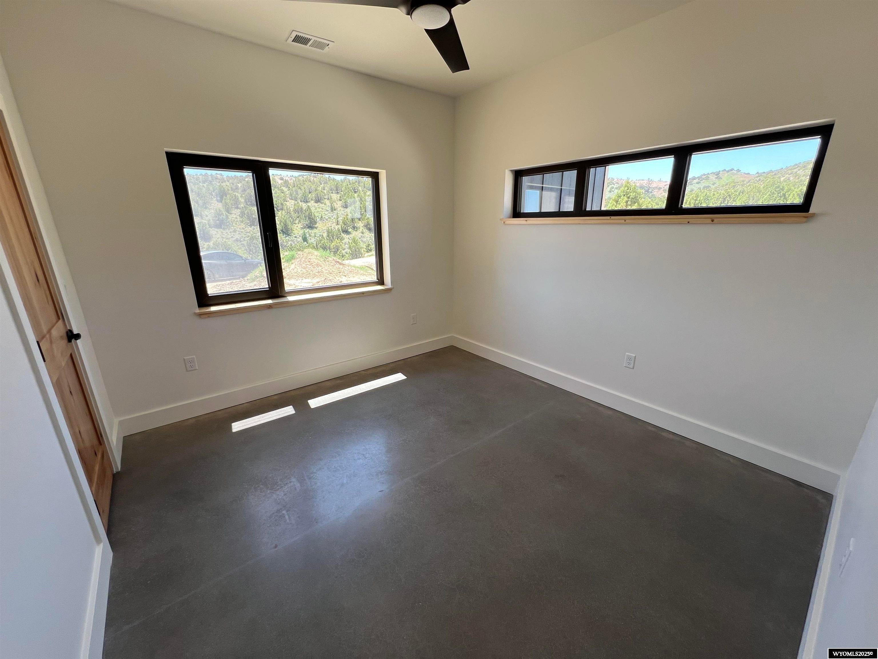 Lander, Wyoming, 82520, United States, 5 Bedrooms Bedrooms, ,3 BathroomsBathrooms,Residential,Active,1871269