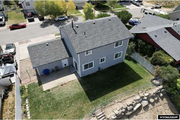 116 CHANDLER LN, EVANSTON, WY 82930, photo 4 of 34