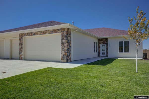 2930 PALMER DR, CASPER, WY 82601 - Image 1