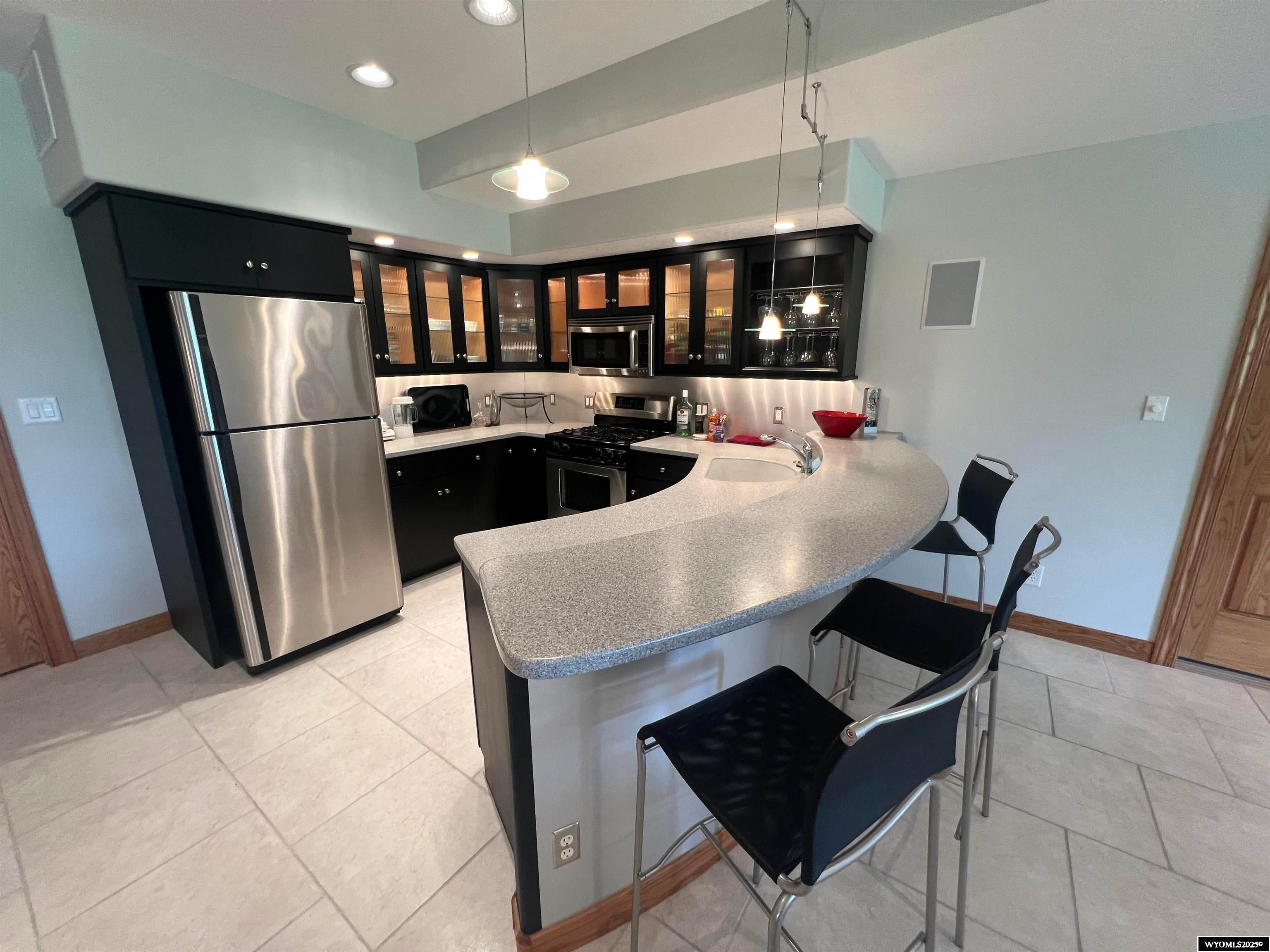 Riverton, Wyoming, 82501, United States, 5 Bedrooms Bedrooms, ,5 BathroomsBathrooms,Residential,Active,1859348