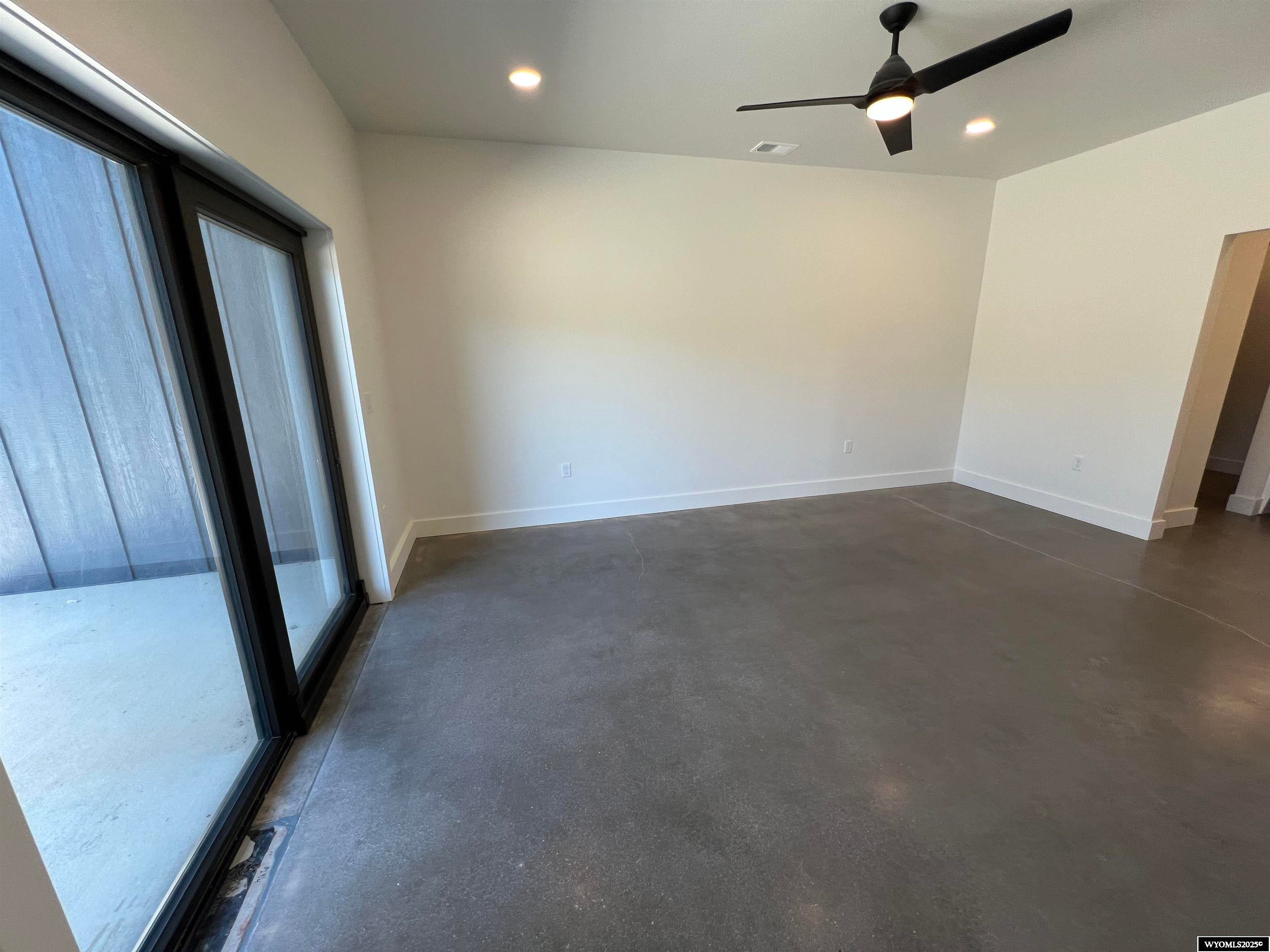 Lander, Wyoming, 82520, United States, 5 Bedrooms Bedrooms, ,3 BathroomsBathrooms,Residential,Active,1871269