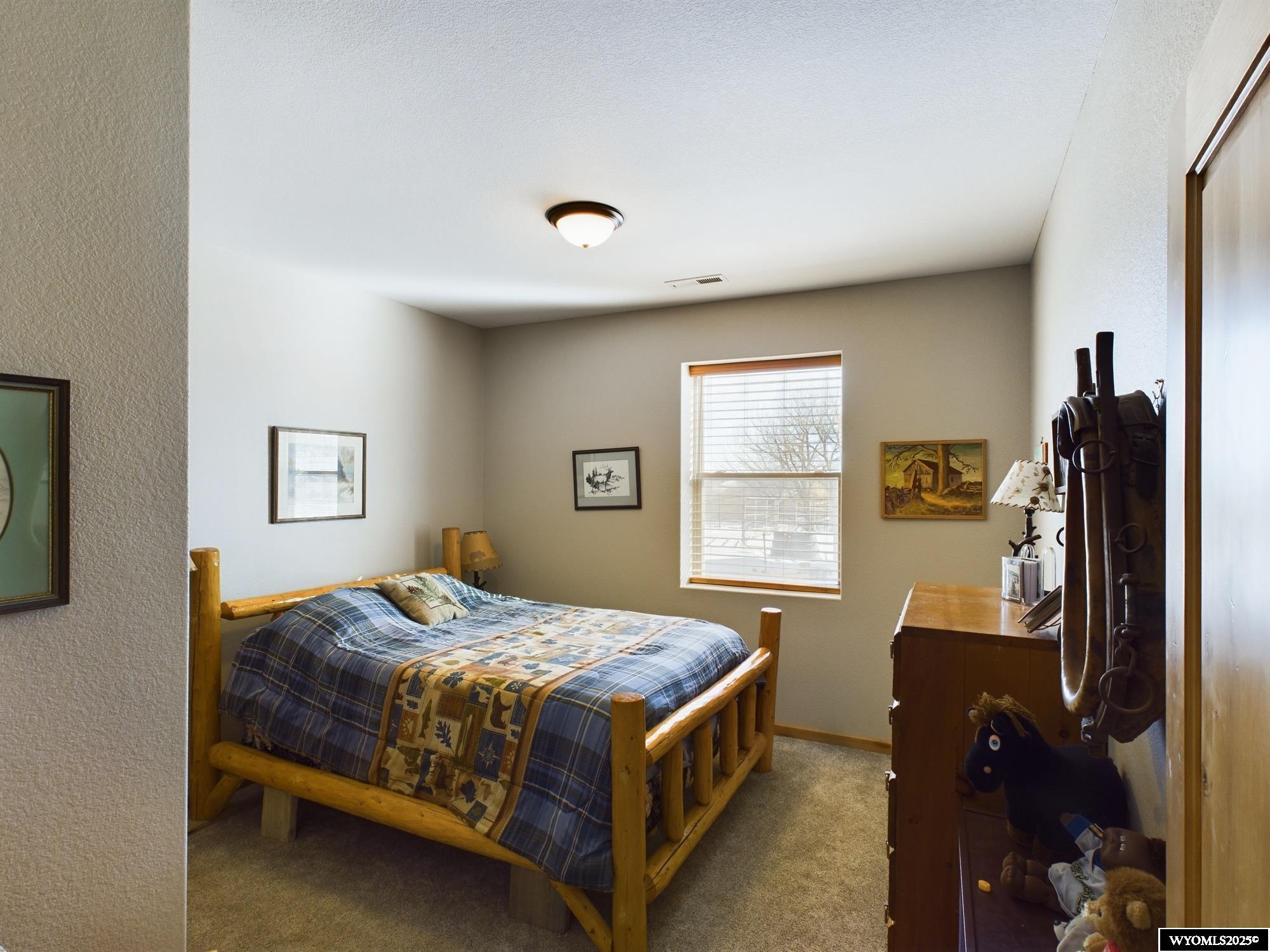 Buffalo, Wyoming, 82834, United States, ,2 BathroomsBathrooms,Residential,Active,1715420