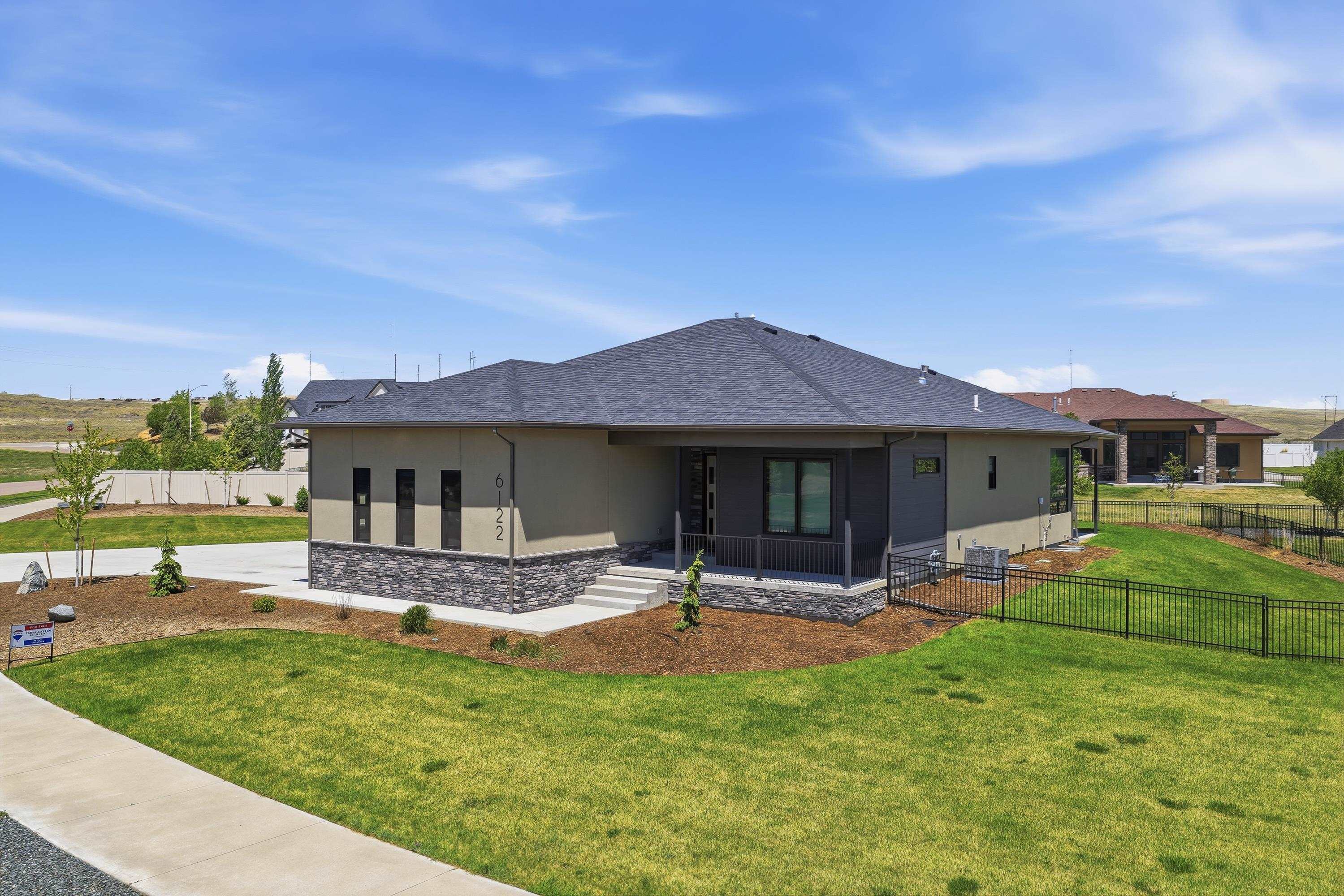 Casper, Wyoming, 82604, United States, 5 Bedrooms Bedrooms, ,4 BathroomsBathrooms,Residential,Active,2027065