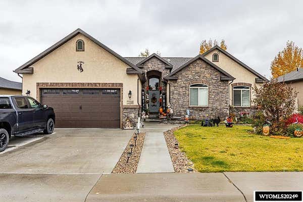 3308 HOMESTEAD AVE, ROCK SPRINGS, WY 82901 - Image 1