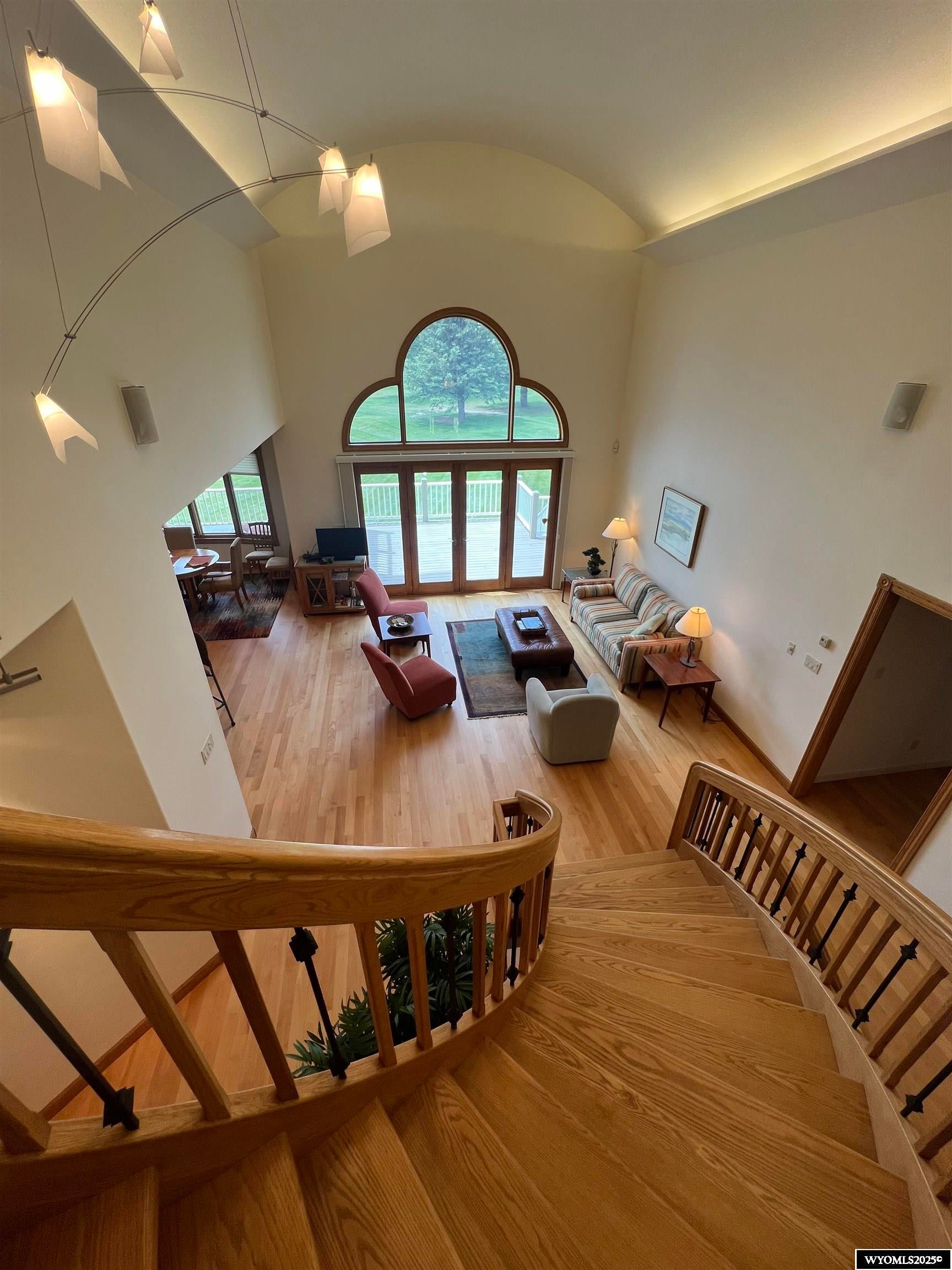 Riverton, Wyoming, 82501, United States, 5 Bedrooms Bedrooms, ,5 BathroomsBathrooms,Residential,Active,1859348