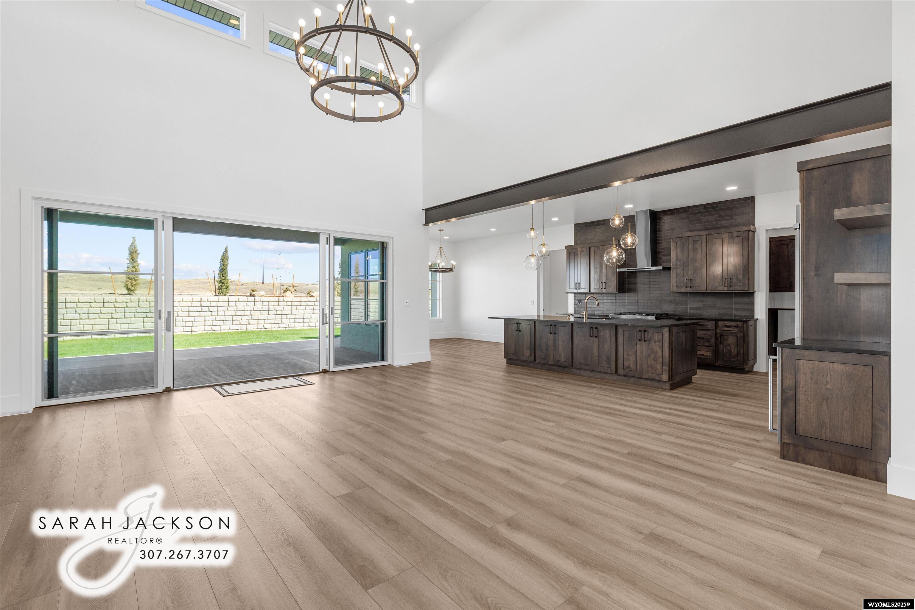 Casper, Wyoming, 82604, United States, 4 Bedrooms Bedrooms, ,5 BathroomsBathrooms,Residential,Active,1953987