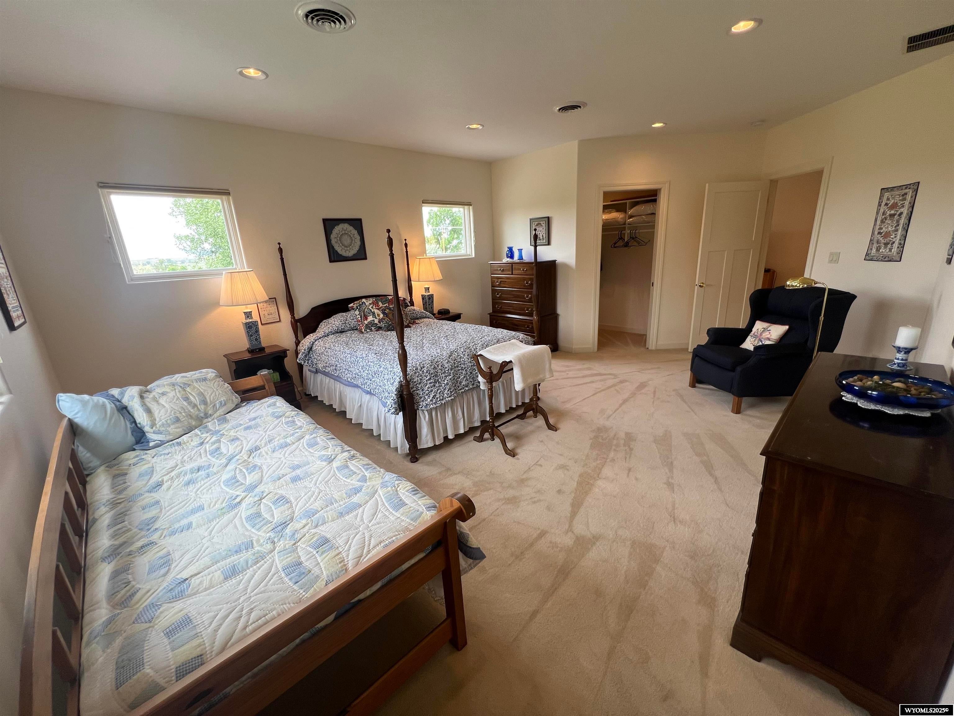 Riverton, Wyoming, 82501, United States, 5 Bedrooms Bedrooms, ,5 BathroomsBathrooms,Residential,Active,1859348