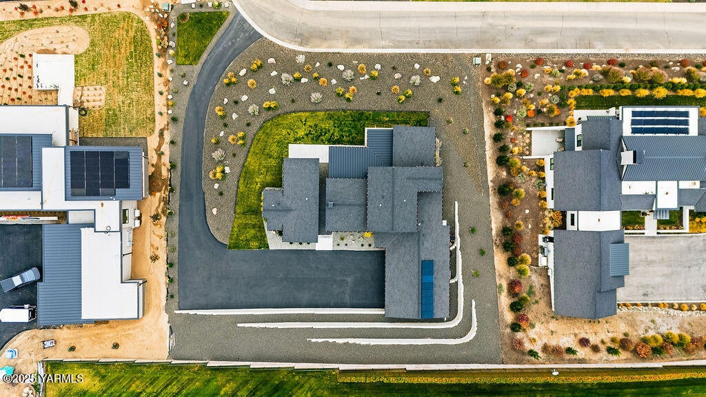 Yakima, Washington, 98908, United States, 4 Bedrooms Bedrooms, ,4 BathroomsBathrooms,Residential,Active,2008323