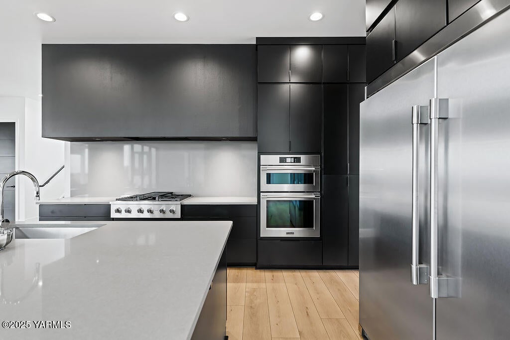 Yakima, Washington, 98908, United States, 4 Bedrooms Bedrooms, ,4 BathroomsBathrooms,Residential,Active,2008323