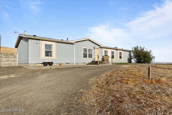 1031 SOLAR LN, YAKIMA, WA 98901 - Image 1