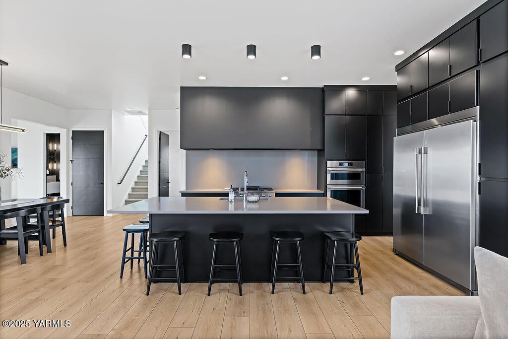 Yakima, Washington, 98908, United States, 4 Bedrooms Bedrooms, ,4 BathroomsBathrooms,Residential,Active,2008323