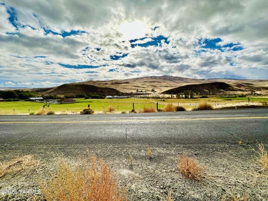 NKA N WENAS RD # LOT 3, SELAH, WA 98942, photo 4 of 8