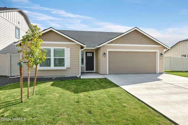 513 LACOURSIERE ST, MOXEE, WA 98936 - Image 1