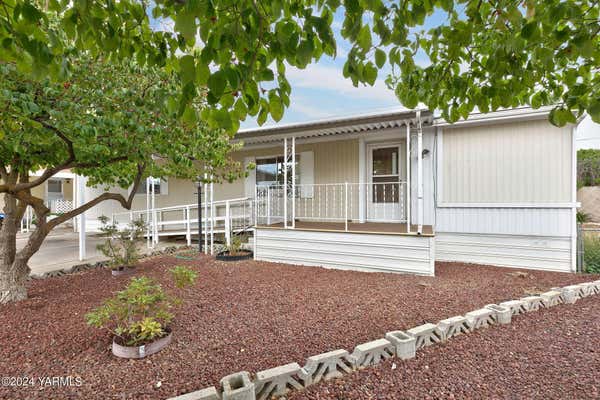 903 N 34TH AVE TRLR 17, YAKIMA, WA 98902 - Image 1