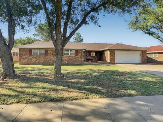 1003 PINE ST, DIMMITT, TX 79027 - Image 1