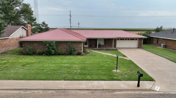 1005 PINE ST, DIMMITT, TX 79027 - Image 1