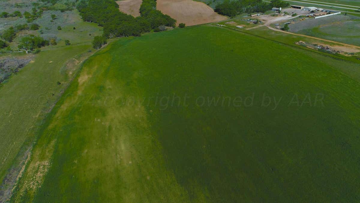 LONG DRY CREEK HUNTING, SHAMROCK, TX 79079, photo 1 of 13