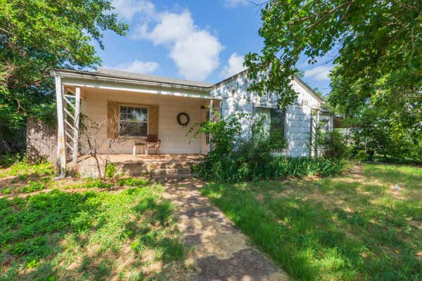 707 N MADDEN ST, SHAMROCK, TX 79079 - Image 1