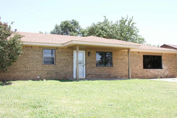 708 N ARIZONA ST, SHAMROCK, TX 79079 - Image 1