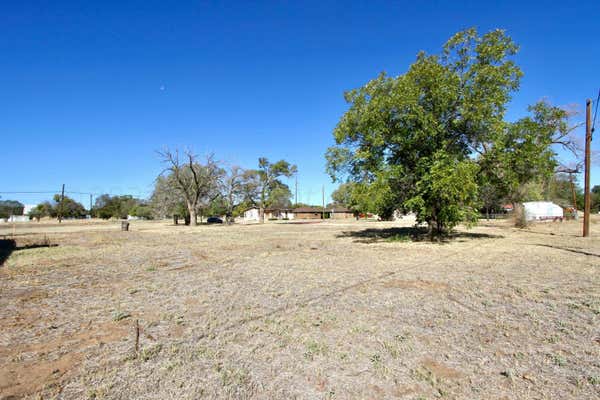 DALLAS STREET, WELLINGTON, TX 79095 - Image 1