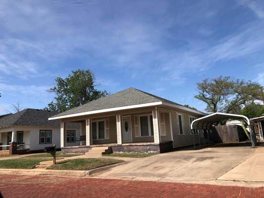 1303 AMARILLO ST, WELLINGTON, TX 79095 - Image 1