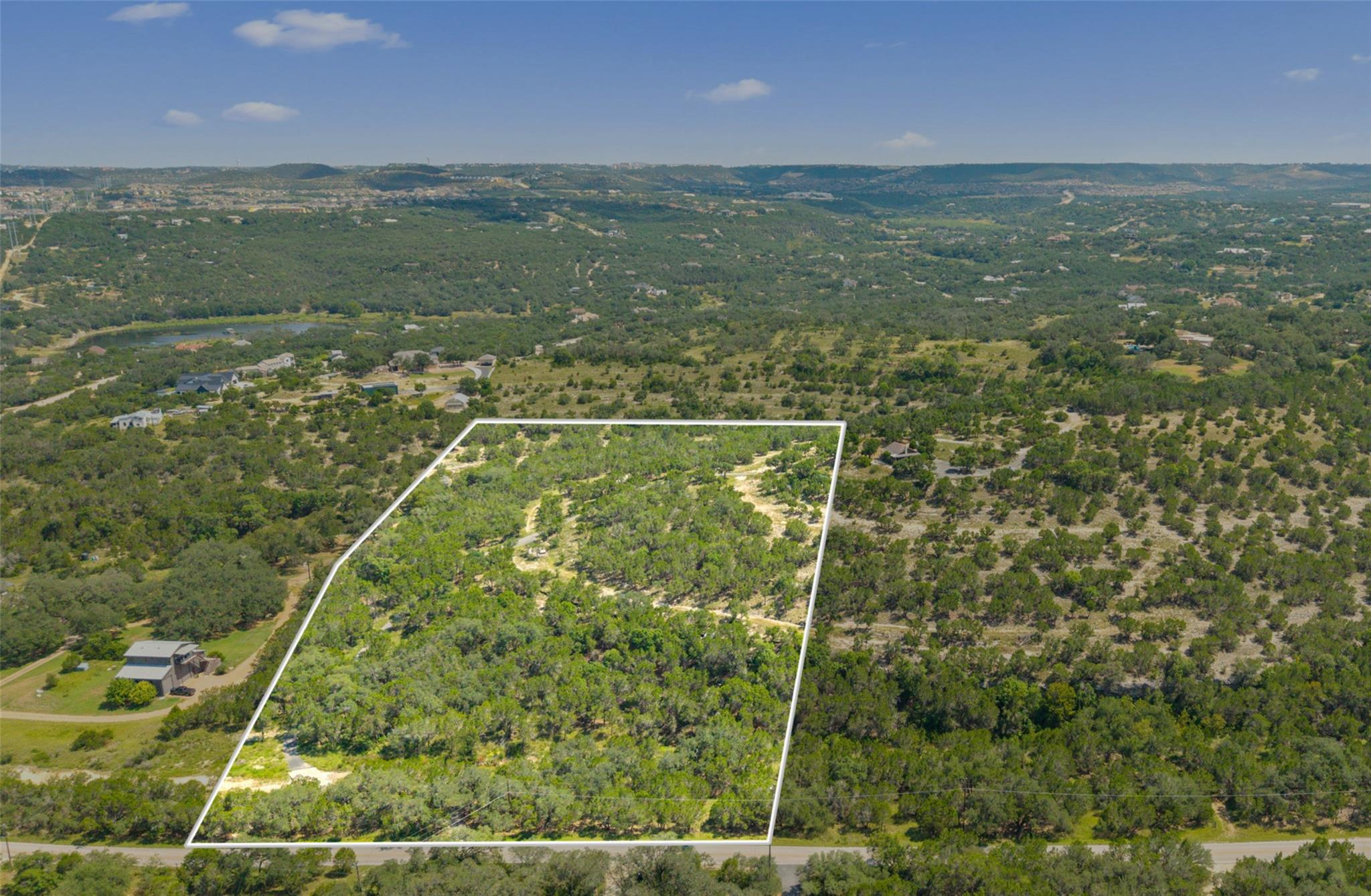 Spicewood, Texas, 78669, United States, 2 Bedrooms Bedrooms, ,1 BathroomBathrooms,Residential,Active,1970937