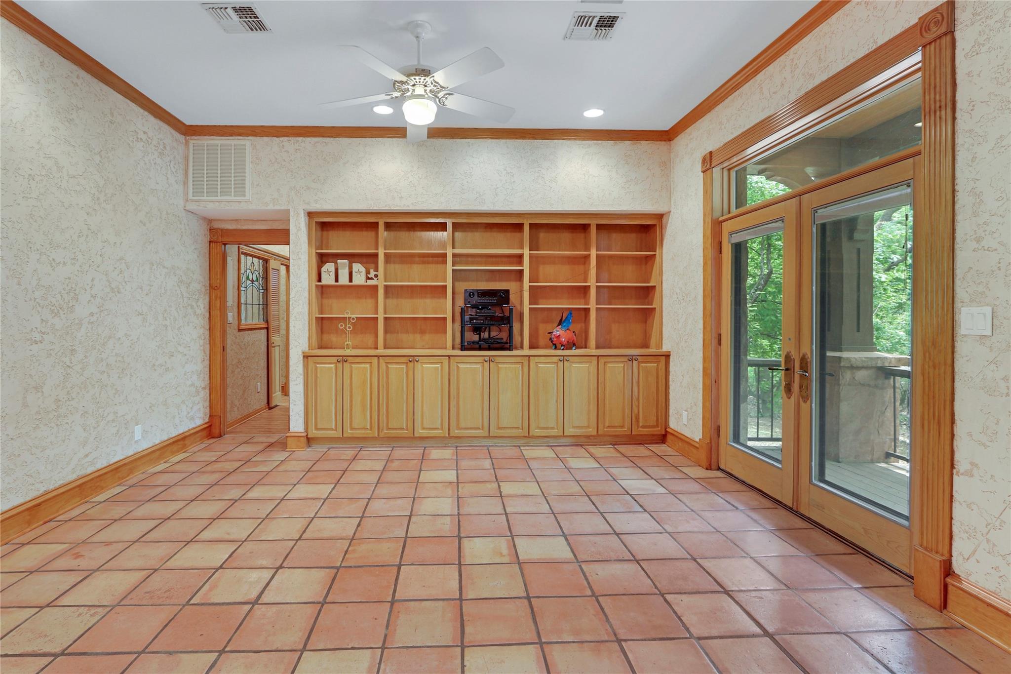 Wimberley, Texas, 78676, United States, 5 Bedrooms Bedrooms, ,6 BathroomsBathrooms,Residential,Active,1702220